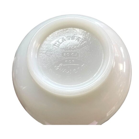 Sunbeam Mixmaster Stand Mixer Glasbake Milk Glass Small Mixing Bowl 20CJ 6.75" - Picture 10 of 10
